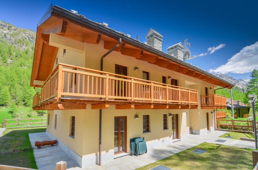 Appartamenti Residenza Anderbatt Gressoney-La-Trinite Room photo