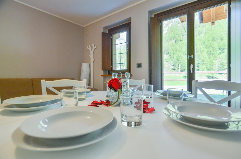 Appartamenti Residenza Anderbatt Gressoney-La-Trinite Room photo